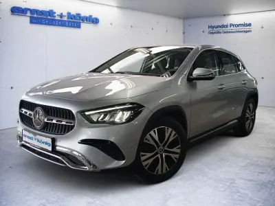 Gebraucht Mercedes GLA200 Advanced 163 PS (119 kW) 2024 Silber SUV