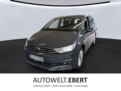 Gebraucht VW Touran Highline 150 PS (110 kW) 2023 Grau Van / Kleinbus