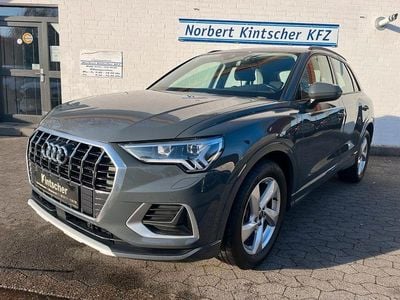 Grau Gebraucht 2024 Audi Q3 Sport SUV | 30.990 € (Superpreis)