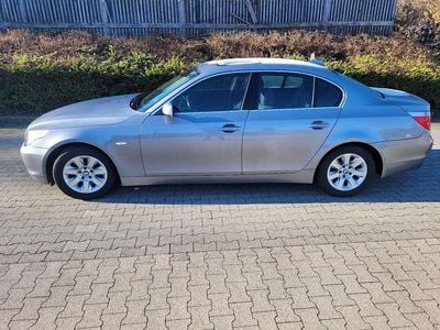 Second-hand BMW 525 192 CP (141 kW) 2004 Gri Berlinǎ