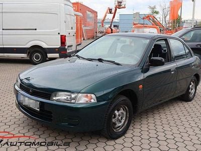Second-hand Mitsubishi Lancer 75 CP (55 kW) 1998 Verde Berlinǎ