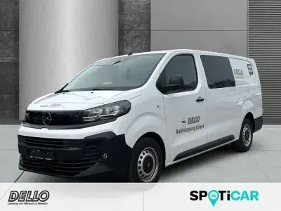Gebraucht Opel Vivaro-e Combi 144 PS (105 kW) 2025 Weiß Van / Kleinbus