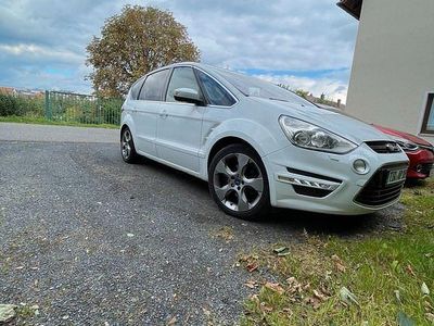 Gebraucht Ford S-MAX Titanium 200 PS (147 kW) 2012 Weiß Van / Kleinbus