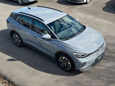 Gebraucht VW ID.4 Pure 124 kW (169 PS) 2022 Mondsteingrau SUV