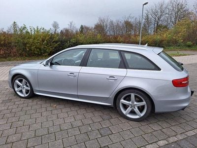 Gebraucht Audi A4 S-Line 190 PS (139 kW) 2015 Silber Kombi