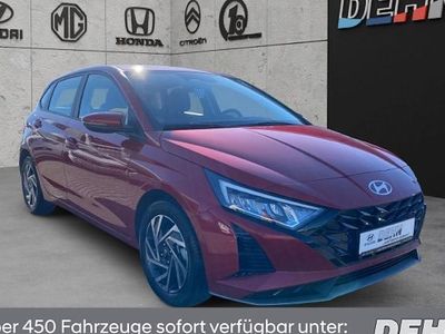 Nuova Hyundai i20 Trend 100 CV (73 kW) 2025 Rosso Berlina