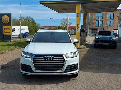Usata Audi Q7 S-Line 272 CV (200 kW) 2016 Bianco SUV