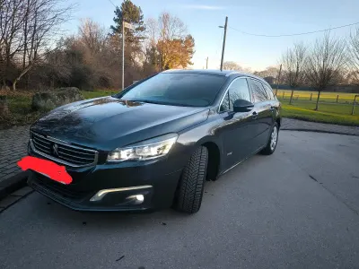 Gebraucht Peugeot 508 Business-Line 163 PS (119 kW) 2014 Grau Kombi