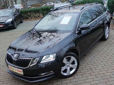Schwarz Gebraucht 2019 Skoda Octavia Kombi | 18.980 € (Teuer)