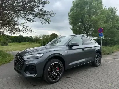 Käytetty Audi Q5 S-Line 367 HP (269 kW) 2023 Harmaa Katumaasturi