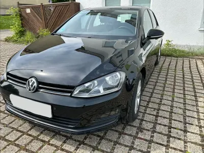 Second-hand VW Golf VII Comfortline 110 CP (80 kW) 2016 Negru Break