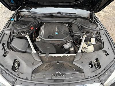 Gebraucht BMW 520 190 PS (139 kW) 2018 Schwarz Limousine