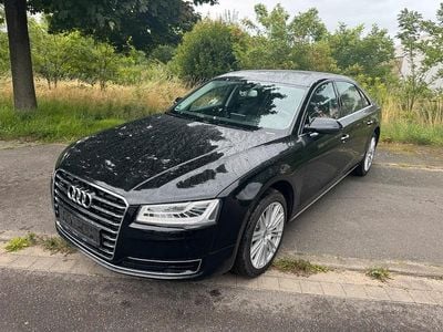Audi A8L