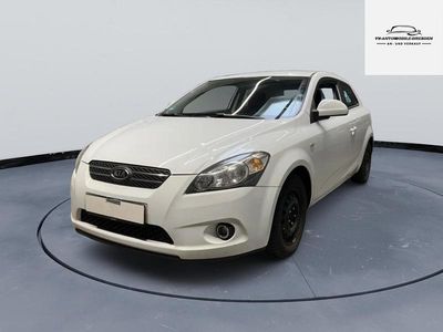 Second-hand Kia ProCeed EX 128 CP (94 kW) 2008 Alb Hatchback