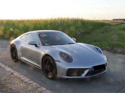 Porsche 911 Carrera GTS