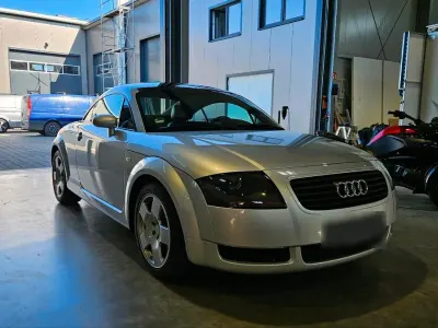 Usata Audi TT 195 CV (143 kW) 1998 Argento Coupé