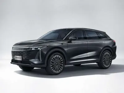 Neu Omoda 9 537 PS (394 kW) 2026 Grau SUV