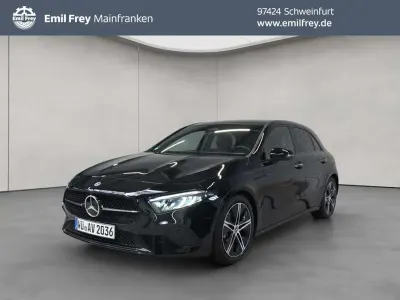 Gebraucht Mercedes A200 Advanced 163 PS (119 kW) 2026 Nachtschwarz Limousine