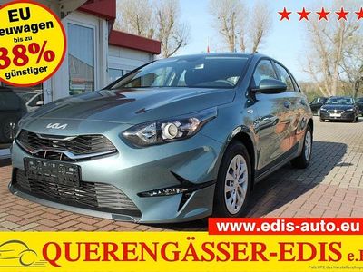 Lunarsilver (metallic) Gebraucht 2025 Kia Ceed Vision Kleinwagen | 21.990 € (Superpreis)