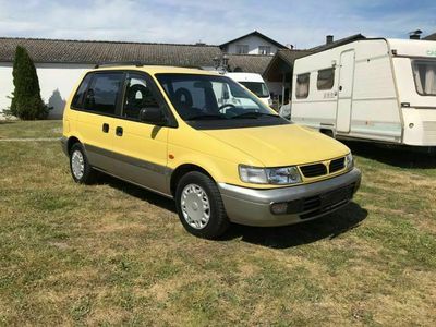 gebraucht Mitsubishi Space Runner -GLX-WENIG KM-KLIMA-GEPFLEGT