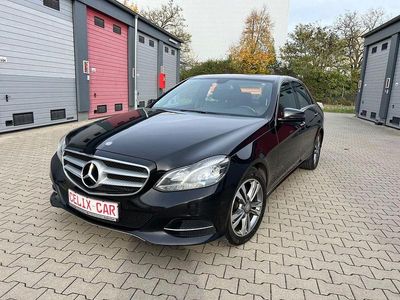 Schwarz Gebraucht 2015 Mercedes E200 Limousine | 11.890 € (Fairer Preis)