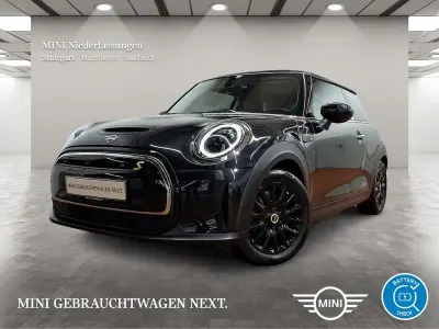 Gebraucht Mini Cooper SE 135 kW (184 PS) 2023 Schwarz Kleinwagen