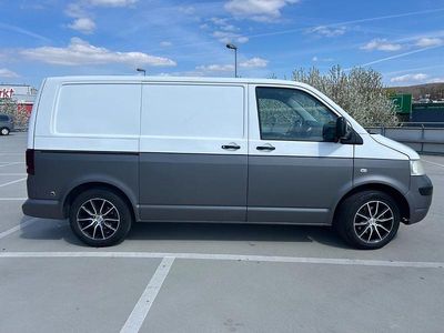 Usata VW Transporter 105 CV (77 kW) 2004 Bianco Furgone