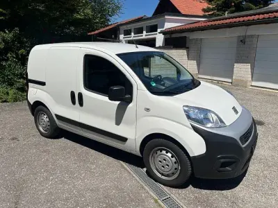 Gebraucht Fiat Fiorino 95 PS (69 kW) 2023 Van / Kleinbus