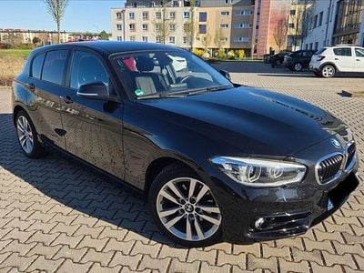 Gebraucht BMW 120 Sport Line 190 PS (139 kW) 2015 Schwarz Kleinwagen