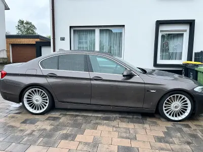Occasion BMW 550 408 ch (300 kW) 2010 Marron Berline