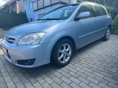Brugt Toyota Corolla 110 HK (80 kW) 2004 Blå Sedan