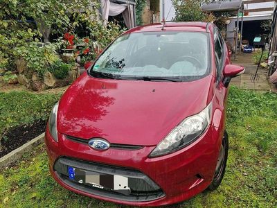 Gebraucht Ford Fiesta Trend 82 PS (60 kW) 2009 Rot Kleinwagen