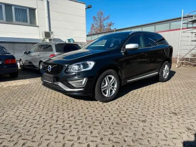 Gebraucht Volvo XC60 R-Design 190 PS (139 kW) 2015 Schwarz SUV