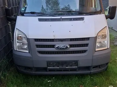 Gebraucht Ford Tourneo 85 PS (62 kW) 2012 Weiß Van / Kleinbus