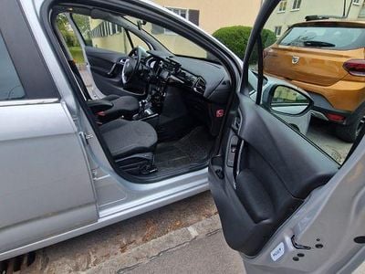 Usata Citroën C3 Exclusive 82 CV (60 kW) 2015 Argento Berlina