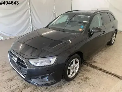 Gebraucht Audi A4 Sport 163 PS (119 kW) 2023 Schwarz Kombi