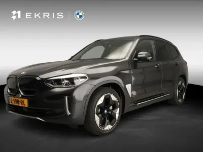 Gebraucht BMW iX3 Executive 210 kW (286 PS) 2021 Grau SUV