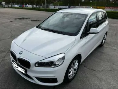 Gebraucht BMW 220 Gran Tourer Sport Line 190 PS (139 kW) 2016 Weiß Van / Kleinbus