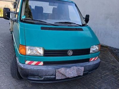 Usata VW T4 84 CV (61 kW) 1998 Verde Furgone