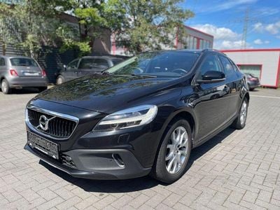 Gebraucht Volvo V40 CC Momentum 120 PS (88 kW) 2016 Schwarz Kombi