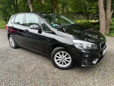 Gebraucht BMW 218 Active Tourer Advantage 136 PS (100 kW) 2016 Schwarz Van / Kleinbus