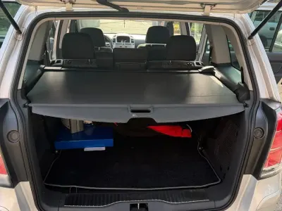 Usata Opel Zafira 140 CV (102 kW) 2007 Argento Monovolume