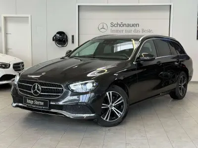 Gebraucht Mercedes E200 160 PS (117 kW) 2023 Lack graphitgrau Kombi