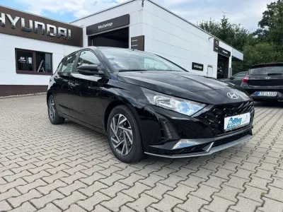Neu Hyundai i20 Edition+ 90 PS (66 kW) 2026 Phantomblack Kleinwagen