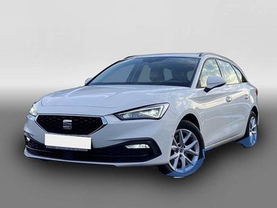 Weiß Gebraucht 2022 Seat Leon ST Style Kombi | 26.550 € (Etwas zu teuer)