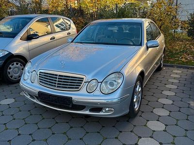 Mercedes E270
