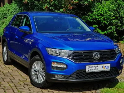 Gebraucht VW T-Roc 116 PS (85 kW) 2020 Ravennablau metallic (metallic) SUV