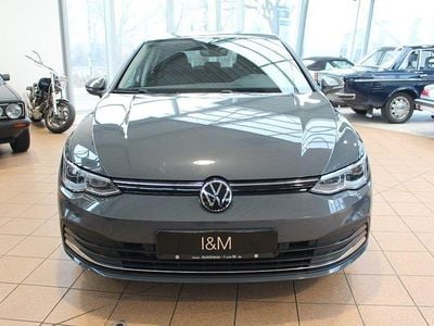 Gebraucht VW Golf VIII Active 150 PS (110 kW) 2023 Grau Limousine