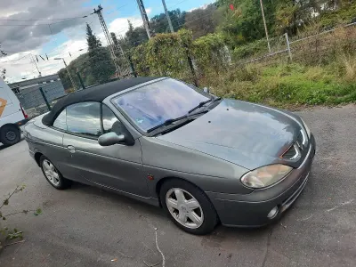 Gebraucht Renault Mégane Cabriolet 107 PS (78 kW) 2001 Grau Cabrio