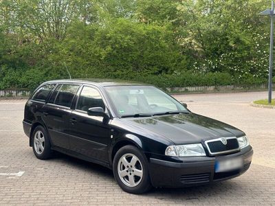 gebraucht Skoda Octavia Combi 2.0